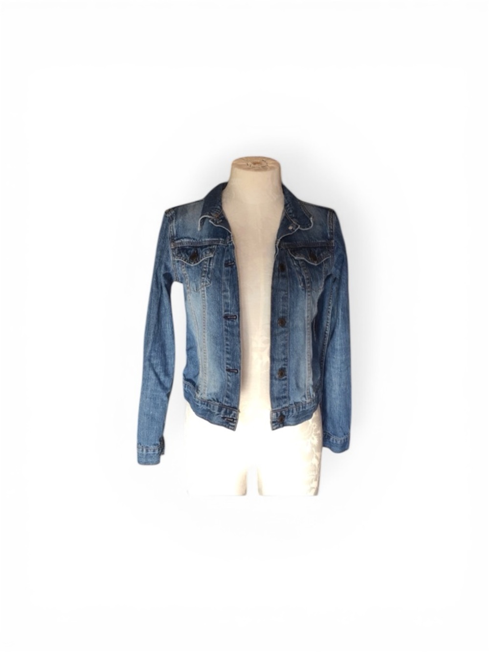 American eagle outfitters jean jacket‎ size small